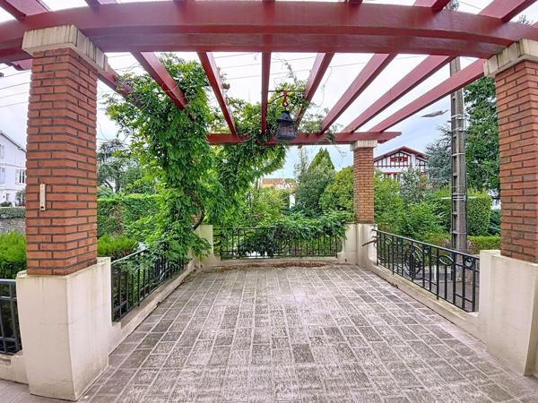 Vente Maison de luxe Bayonne 10 Pièces 300 m²