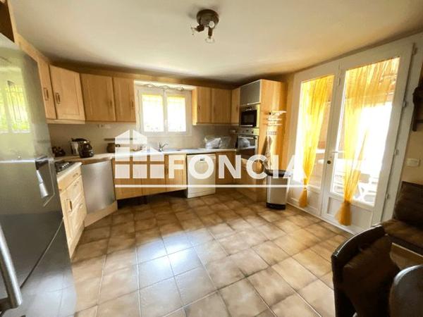 À vendre Maison 6 pièces 287.5 m² - Vitrolles 13127