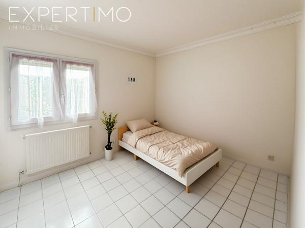 Montpellier (34070) Maison familiale T7 de 109 m² avec véranda - jardin et dépendance – Montpellier Sud