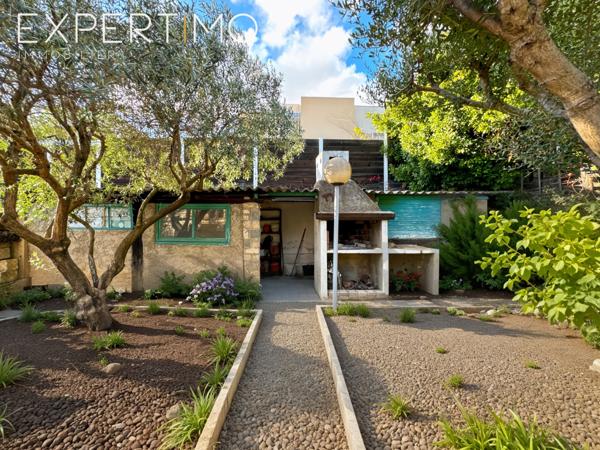 Montpellier (34070) Maison familiale T7 de 109 m² avec véranda - jardin et dépendance – Montpellier Sud