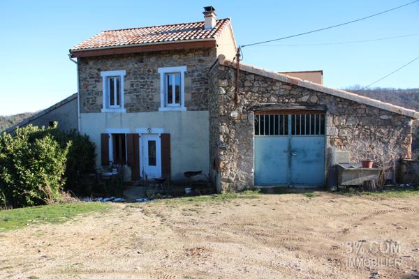 Maison en pierres en cours de rénovation Colombier-le-Jeune (07270)