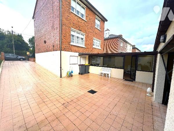 Maison individuelle et atelier