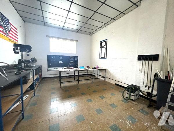 Maison individuelle et atelier