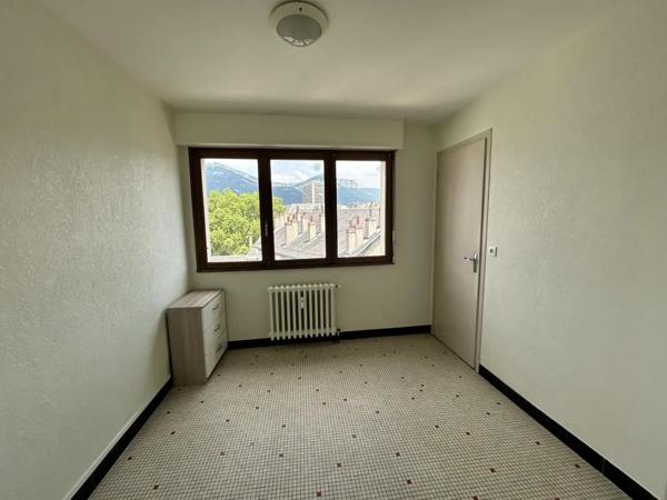 Appartement à louer à Chambéry (73000)