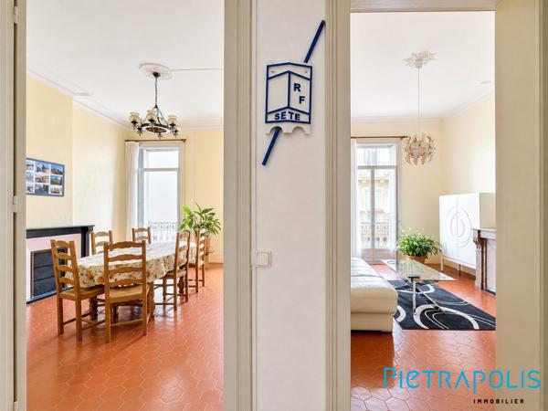 EXCLUSIVITÉ - SÈTE : Quartier Théâtre Molière, Appartement T3/4 105,62 m² Loi Carrez. Grenier. Cave