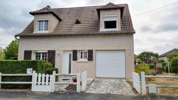 SAINT PANTALEON DE LARCHE - Maison de 3 chambres en excellent etat