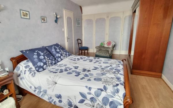 SAINT PANTALEON DE LARCHE - Maison de 3 chambres en excellent etat