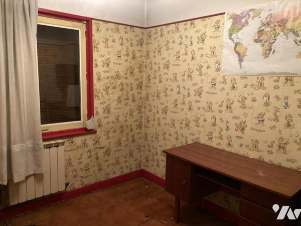 BEAURAINS - MAISON DE RESIDENCE avec garage et jardin. 