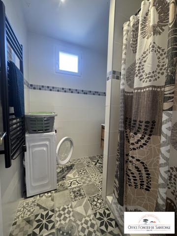 Propriété comprenant une maison principale d'habitation et 3 gites indépendants