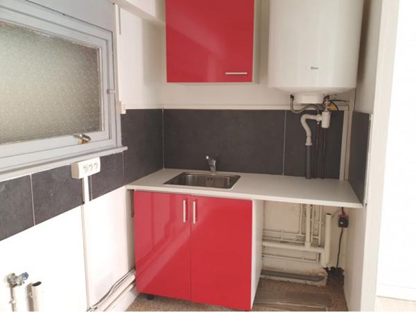 Marcq-en-Barœul Croisé-Laroche appartement T2 avec parking et cave