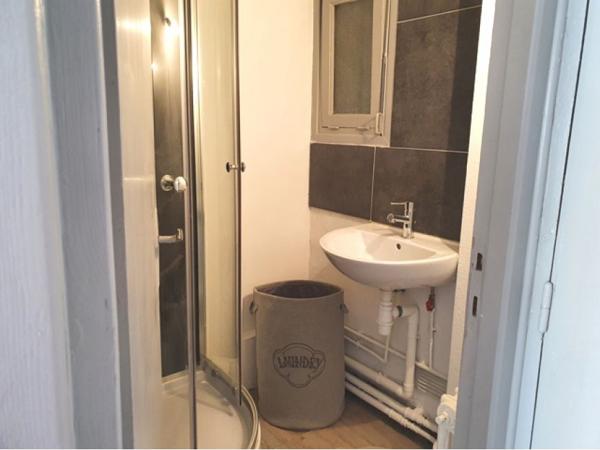 Marcq-en-Barœul Croisé-Laroche appartement T2 avec parking et cave