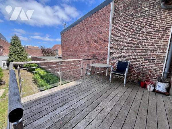 HAZEBROUCK hyper centre !! Cadre de vie très agréable à proximité de toutes commodités !!
Bel ...