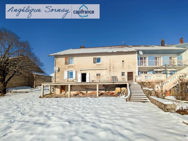 Maison familiale rénovée partiellement avec grange et vastes espaces – Jura BONLIEU