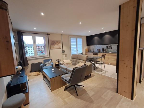 T3 traversant 65 m² 2 balcons cave Rumilly