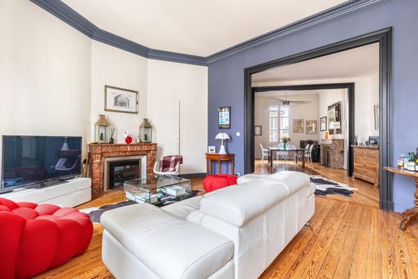 Vente Appartement de luxe Bordeaux 8 Pièces 220 m²