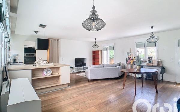 Appartement à louer    3 pièces • 61,44 m2 Maisons-Alfort