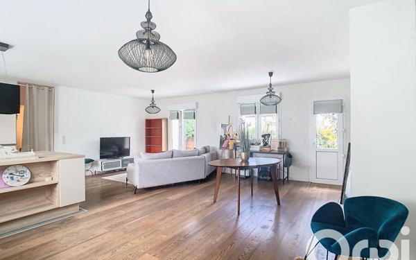 Appartement à louer    3 pièces • 61,44 m2 Maisons-Alfort