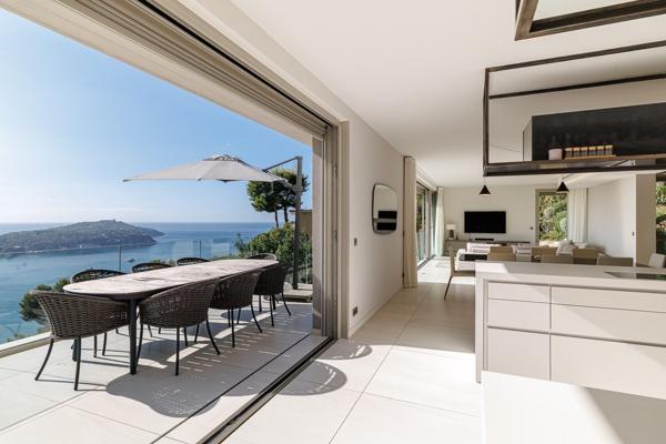Vente Maison contemporaine Villefranche-sur-Mer 8 Pièces 360 m²