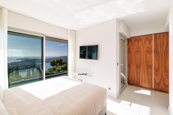 Vente Maison contemporaine Villefranche-sur-Mer 8 Pièces 360 m²