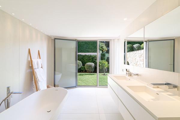 Vente Maison contemporaine Villefranche-sur-Mer 8 Pièces 360 m²