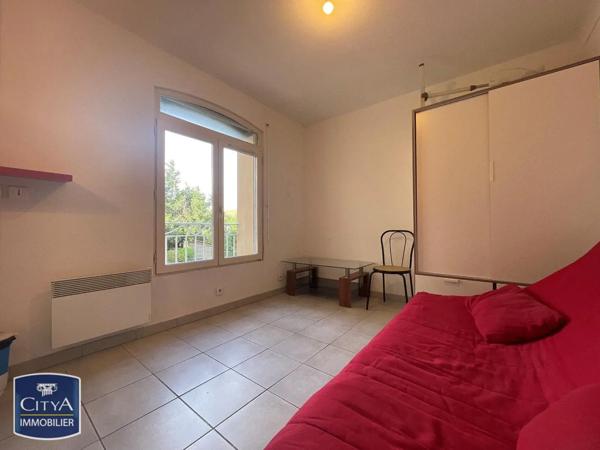 Appartement à louer 1 pièce 17m² Châteaurenard (13160)