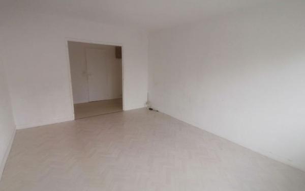 Appartement à louer    3 pièces •  Le Mée-sur-Seine