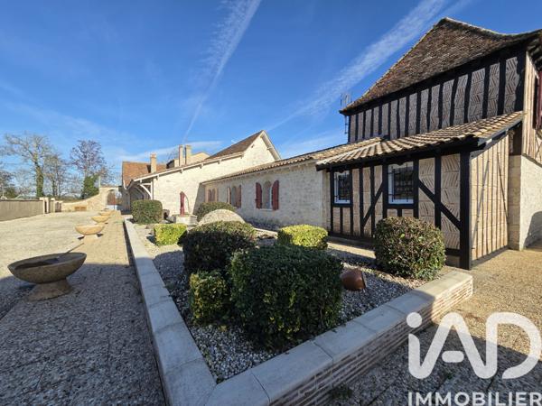 Maison à vendre 18 pièces 654 m² Gardonne