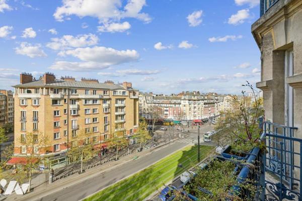 PARIS XVIIIe - Appartement 3 pièces - Secteur Grandes Carrières