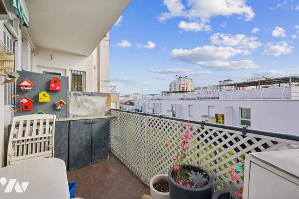 PARIS XVIIIe - Appartement 3 pièces - Secteur Grandes Carrières