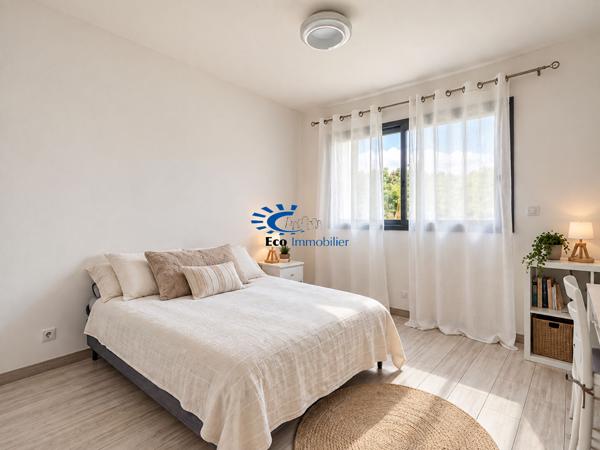 5 MIN D'AIGREFEUILLE D'AUNIS, MAISON 212 M² 6 CHAMBRES PISCINE ET JARDIN Aigrefeuille d aunis