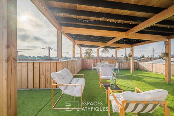 Ancienne grange réhabilitée en loft avec rooftop panoramique à Eysines