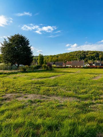 RARE SUR LE SECTEUR – Terrain à bâtir d'environ 600 m² à Nointel (60)