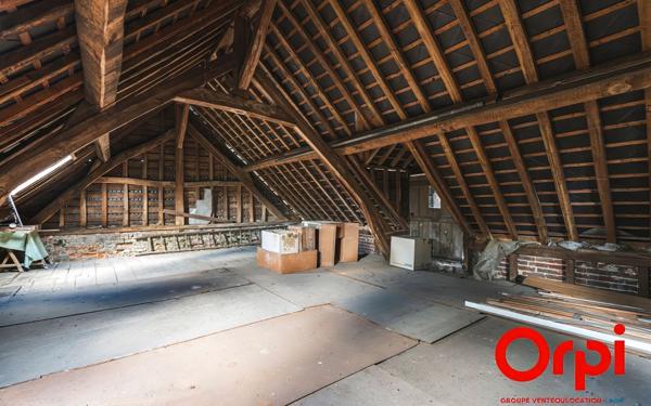 Maison à vendre    6 pièces •  Crécy-sur-Serre