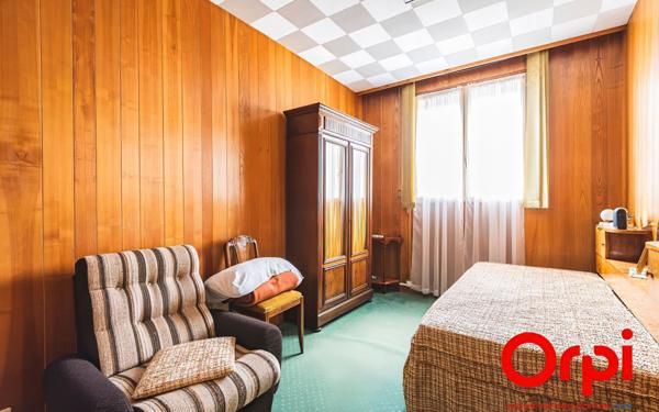 Maison à vendre    6 pièces •  Crécy-sur-Serre