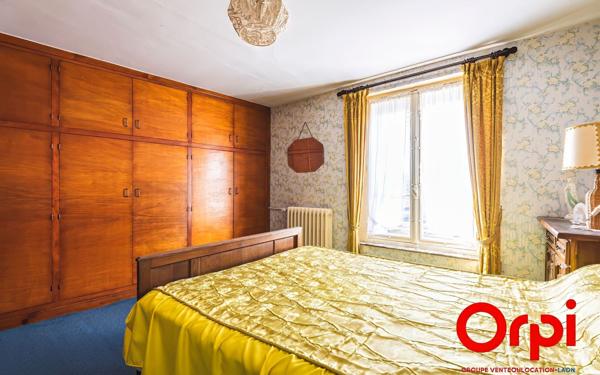 Maison à vendre    6 pièces •  Crécy-sur-Serre