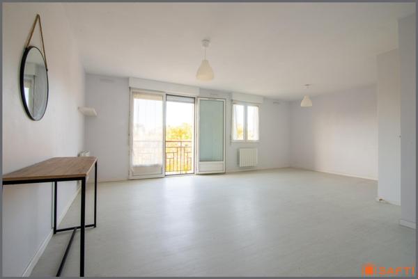 Nantes Centre appartement T3 80 m2 +parking