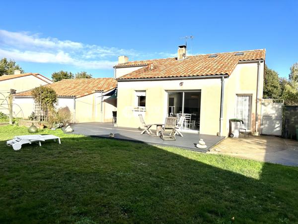 Maison individuelle à vendre, 6 pièces - Montaigu-Vendée 85600