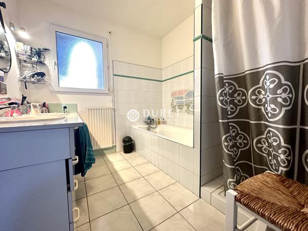 Maison individuelle à vendre, 6 pièces - Montaigu-Vendée 85600