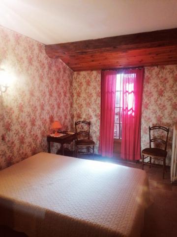 PEYRIAC DE MER /  EXCLUSIVITE Ensemble immobilier au centre du village