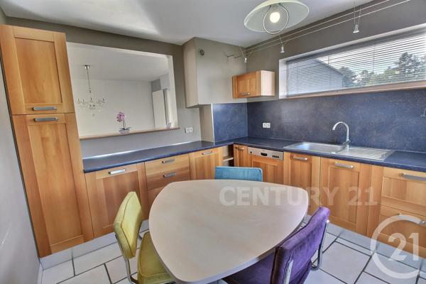 Maison à vendre  5 pièces - 97,60 m 2   CREUTZWALD  - 57