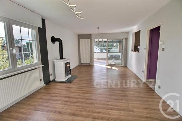 Maison à vendre  5 pièces - 97,60 m 2   CREUTZWALD  - 57