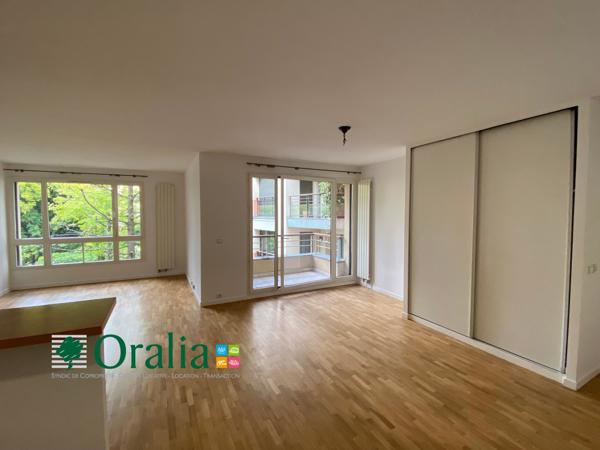 Appartement · Location Paris (75006) 3 pièces · 80m²