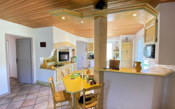 Maison à vendre    4 pièces • 125 m2 Montjay