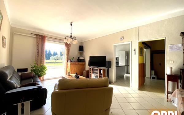 Maison à vendre    4 pièces •  Monteux