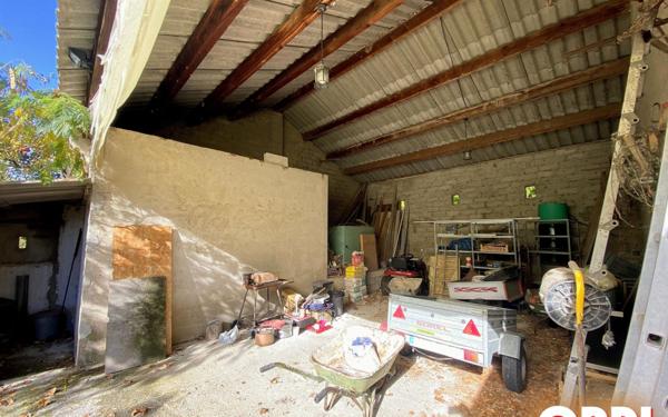 Maison à vendre    4 pièces •  Monteux