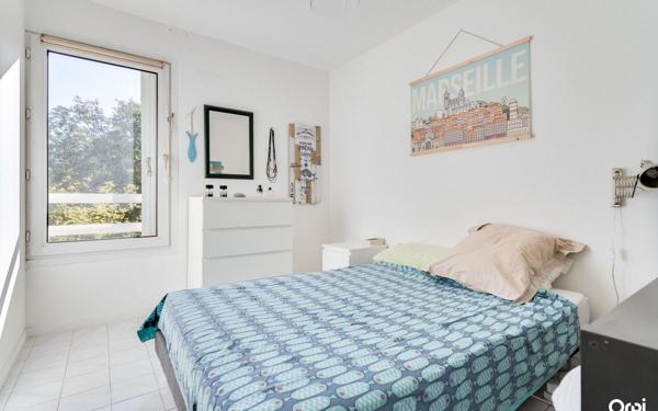 Appartement à vendre    3 pièces • 69,17 m2 Marseille 9