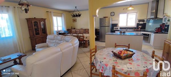 Maison à vendre 7 pièces 171 m² Saint-Julien-les-Rosiers