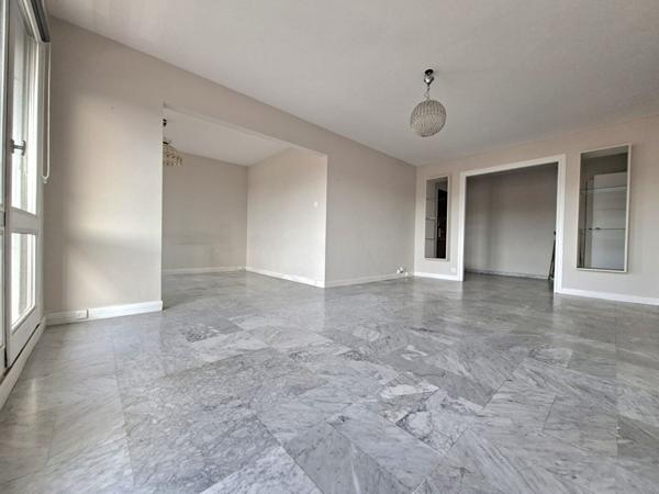 Appartement Saint Etienne Cours Fauriel 4 pièce(s) 90.29m2