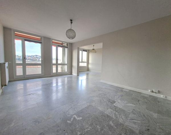 Appartement Saint Etienne Cours Fauriel 4 pièce(s) 90.29m2