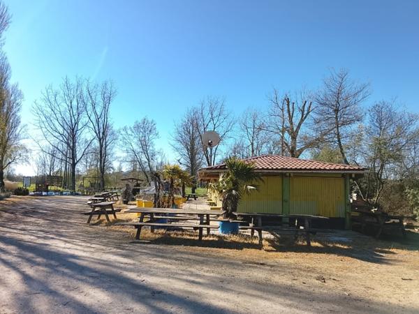 Maison  1 pièce(s)  1 chambre(s)  50 m²